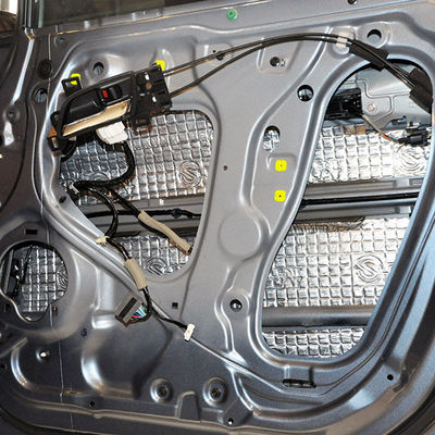 अच्छा दाम एमपीवी कार हुड इन्सुलेशन पैड सामग्री शोर उन्मूलन ध्वनि गुणवत्ता में सुधार ऑनलाइन